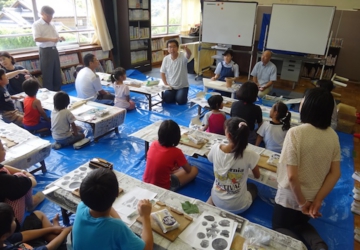 栗栖小学校土器作2.jpg